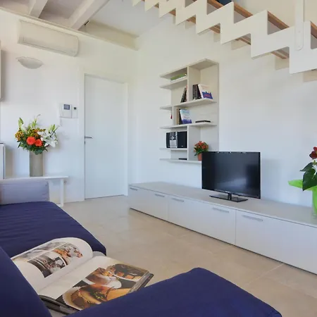 Halldis Appartement *