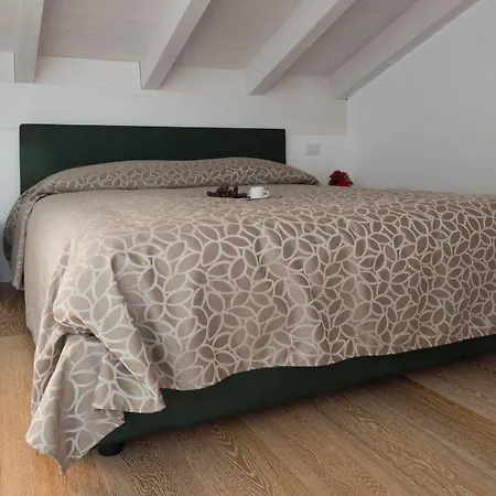 Halldis Appartement Sirmione