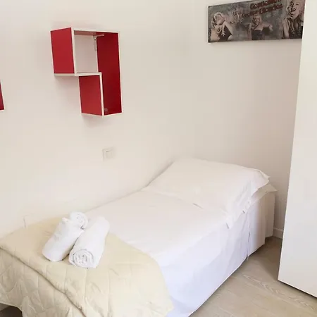 Halldis Apartament *